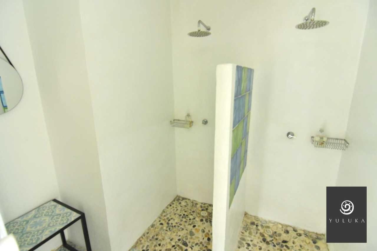 Yuluka Hostel Apulo Eksteriør billede